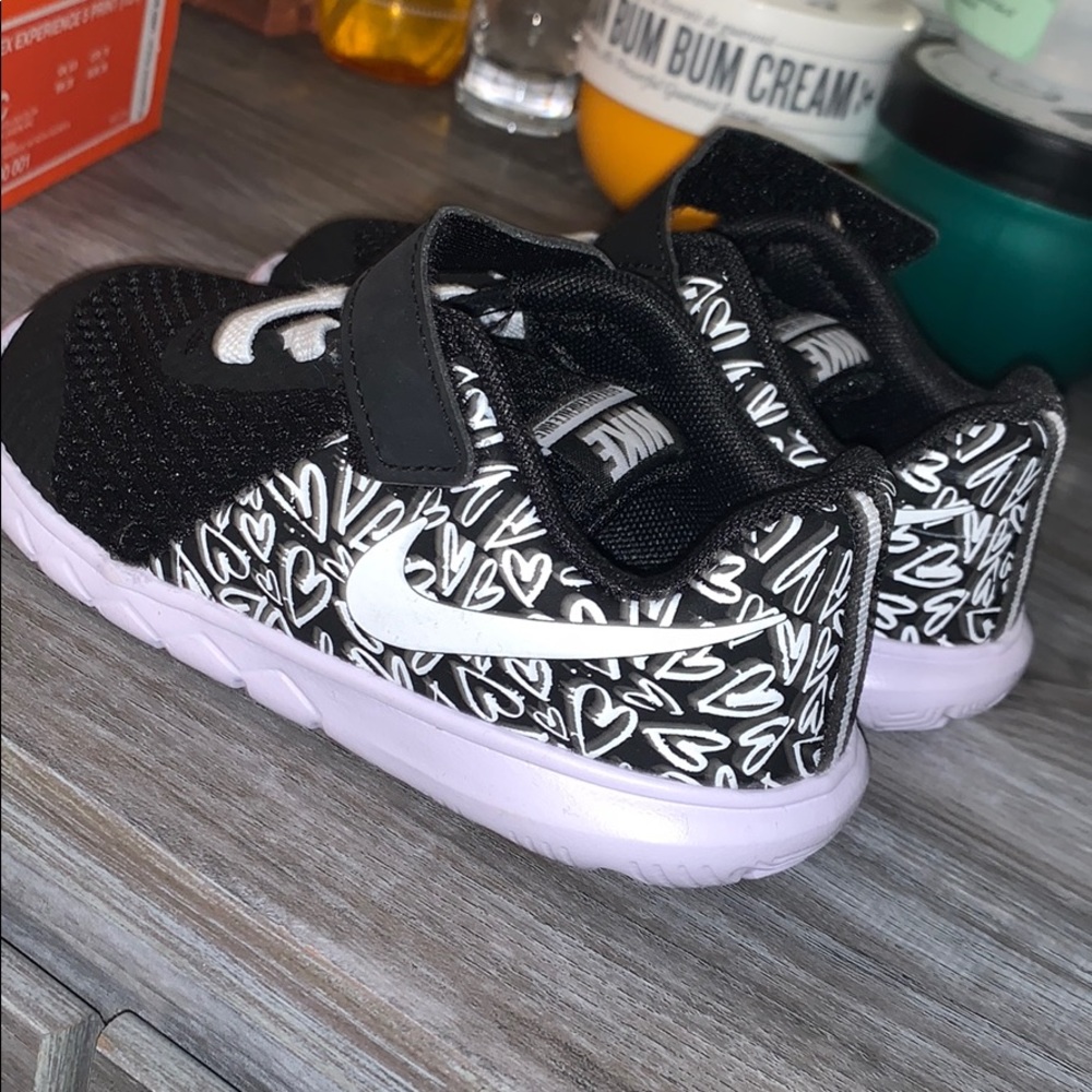 (NEW) Nike Toddler Flex Shoes